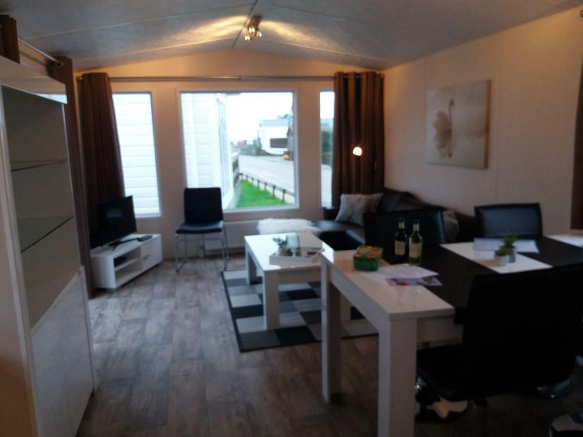 Vakantie Chalet Макум Екстериор снимка
